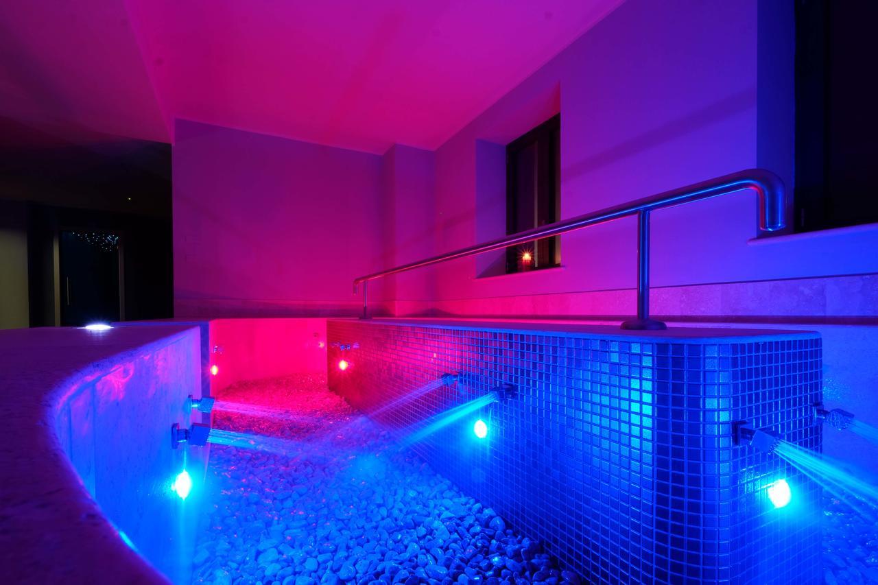 Spa Roero Relax Resort Canale Exterior foto